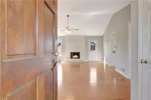 15 Spruce Ct, Stockbridge, GA 30281 - Photo 3