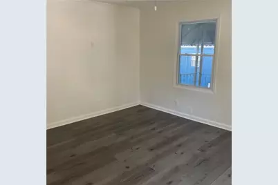 541 W W Lake Avenue W, Atlanta, GA 30318 - Photo 3