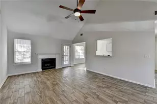 510 Saint James Ct, Lawrenceville, GA 30044 - Photo 7