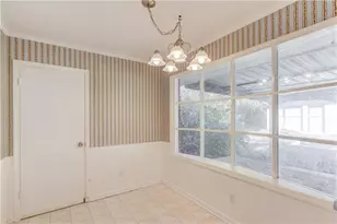 2614 Hickory Valley Dr, Snellville, GA 30078 - Photo 13