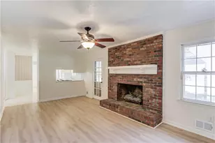 2614 Hickory Valley Dr, Snellville, GA 30078 - Photo 15