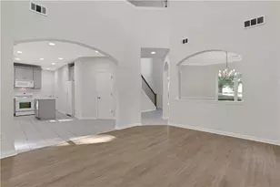 757 Dunlin Fields Dr, Lawrenceville, GA 30044 - Photo 5