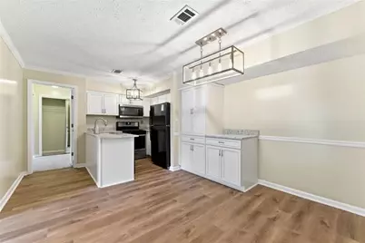 2043 Brian Way, Decatur, GA 30033 - Photo 7