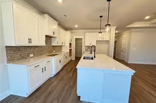 5516 Tullis Dr, Gainesville, GA 30507 - Photo 15