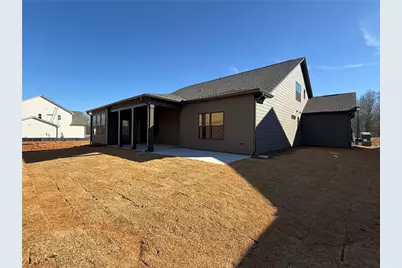 5516 Tullis Drive, Gainesville, GA 30507 - Photo 3