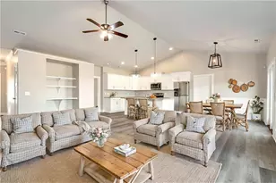 482 North Point Cir, Hartwell, GA 30643 - Photo 13