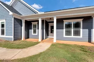 482 North Point Cir, Hartwell, GA 30643 - Photo 3