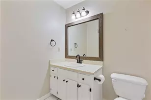 684 Oak Moss Dr, Lawrenceville, GA 30043 - Photo 17