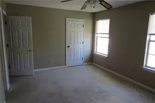 1090 Huntington Trce SE, Smyrna, GA 30082 - Photo 9