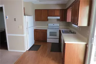 1090 Huntington Trce SE, Smyrna, GA 30082 - Photo 7