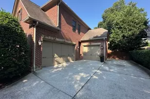 3090 NE Hillview Ave, Brookhaven, GA 30319 - Photo 3