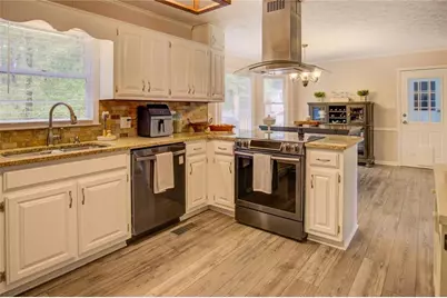 2615 Sandy Creek Circle, Loganville, GA 30052 - Photo 17