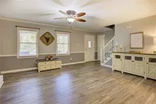 2615 Sandy Creek Cir, Loganville, GA 30052 - Photo 9