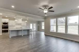 8935 Claude Martin Dr, Gainesville, GA 30506 - Photo 15