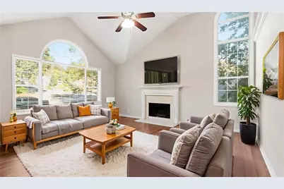 4602 Shay Terrace, Buford, GA 30519 - Photo 5