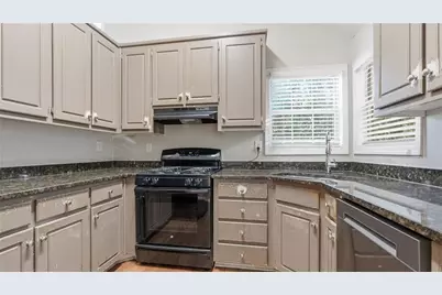 4602 Shay Terrace, Buford, GA 30519 - Photo 11