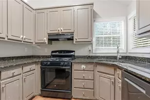 4602 Shay Terrace, Buford, GA 30519 - Photo 11