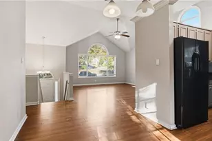 4602 Shay Terrace, Buford, GA 30519 - Photo 9