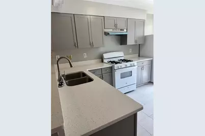 465 Prince Of Wales, Stone Mountain, GA 30083 - Photo 7