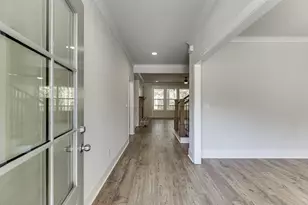 1241 Riverhill Dr, Bishop, GA 30621 - Photo 3