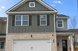 358 Lanier Cir, Woodstock, GA 30189 - Photo 1