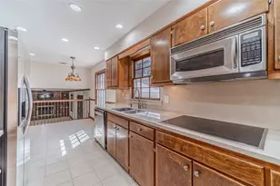 565 James St SW, Lilburn, GA 30047 - Photo 25