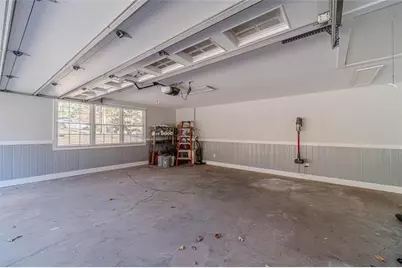 565 James Street SW, Lilburn, GA 30047 - Photo 61