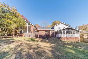 565 James St SW, Lilburn, GA 30047 - Photo 57