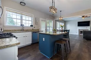 527 Keeneland Ave, Woodstock, GA 30189 - Photo 9