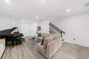 6645 Cadence Blvd, Atlanta, GA 30328 - Photo 43