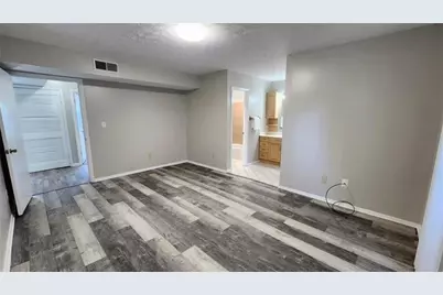 401 Park Ridge Circle, Marietta, GA 30068 - Photo 7