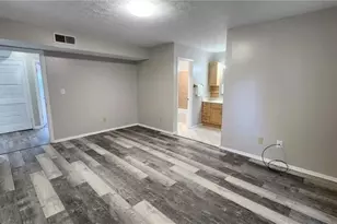 401 Park Ridge Cir, Marietta, GA 30068 - Photo 7