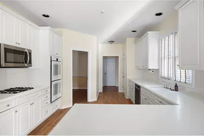 1819 Parkview Court NW, Kennesaw, GA 30152 - Photo 13