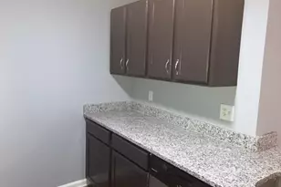 7700 Bernardo Dr, Riverdale, GA 30296 - Photo 3