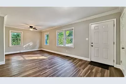 2245 Polar Rock Avenue SW, Atlanta, GA 30315 - Photo 3