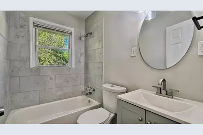 2245 Polar Rock Avenue SW, Atlanta, GA 30315 - Photo 7