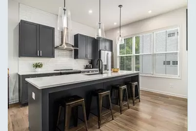 2016 Bixby Byway Drive SE, Atlanta, GA 30317 - Photo 3