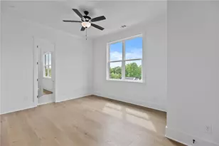 6120 Hutchins Dr, Buford, GA 30518 - Photo 31