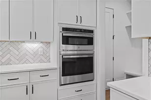 6120 Hutchins Dr, Buford, GA 30518 - Photo 17