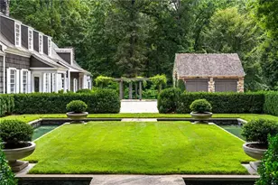 1727 W Paces Ferry Rd NW, Atlanta, GA 30327 - Photo 3