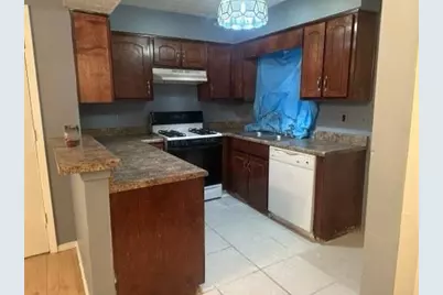 497 Prince Of Wales, Stone Mountain, GA 30083 - Photo 7