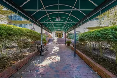 28410 Plantation Drive NE, Atlanta, GA 30324 - Photo 9