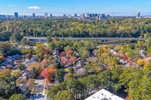 28410 Plantation Dr NE, Atlanta, GA 30324 - Photo 7