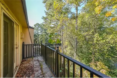 28410 Plantation Drive NE, Atlanta, GA 30324 - Photo 35