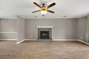 3685 Frankie Wade Ln, Loganville, GA 30052 - Photo 7