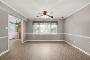 3685 Frankie Wade Ln, Loganville, GA 30052 - Photo 9