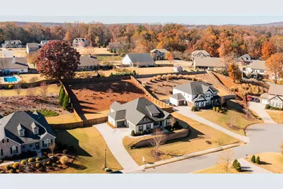 8365 Gannon Trail, Gainesville, GA 30506 - Photo 3