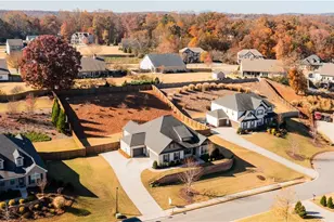 8365 Gannon Trail, Gainesville, GA 30506 - Photo 3