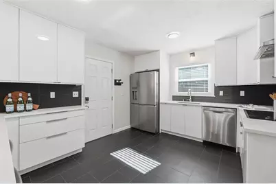 3255 Columbia Woods Drive, Decatur, GA 30032 - Photo 5