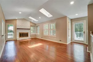 10520 Shallowford Rd, Roswell, GA 30075 - Photo 5